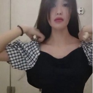 P站厕所战神x雪儿粉私拍65部合集15.6G