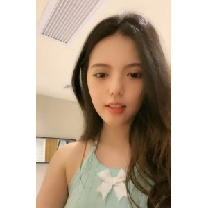 微信小辰吾妮直播聊天福利5部6.9G，学生妹清纯有尺度