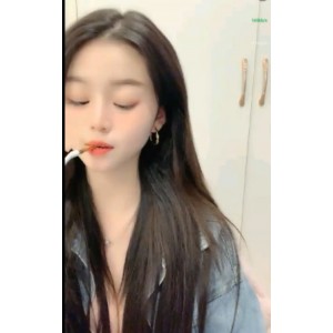 抖音福利视频蓓蓓可可baby29部586MB超诱人