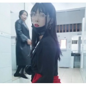 推特眼镜长腿厕所门88部50G超感觉