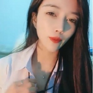 推一库一库私拍111V137G珍藏流鼻血