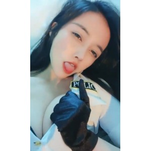 推一库一库私拍111V137G珍藏流鼻血