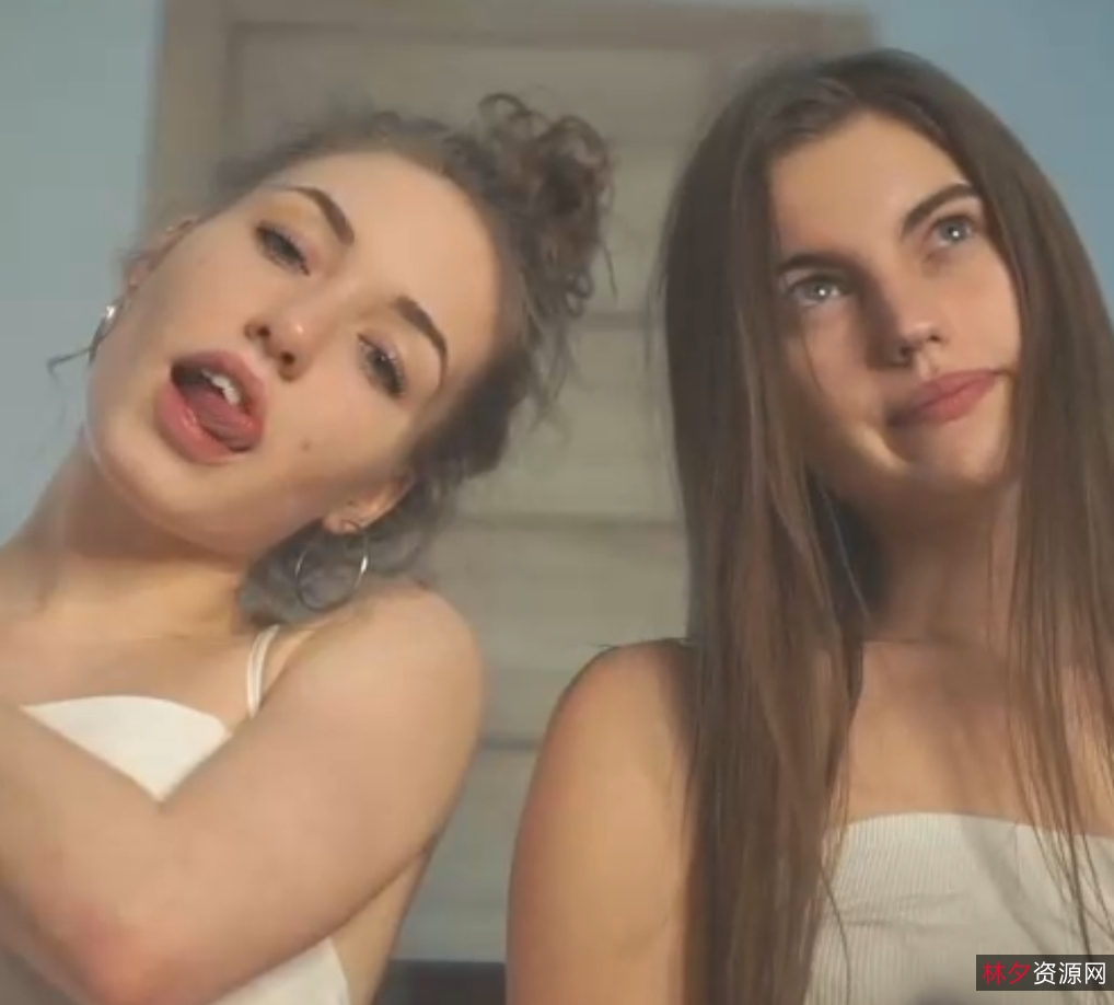 妖舌31.3G私拍65部推特展示珍藏版