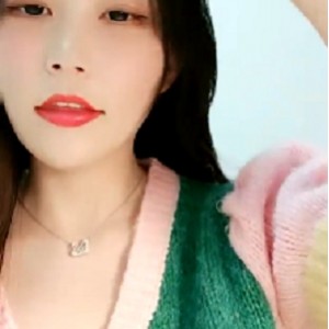 推特御姐道具自娱合集78部50G太顶了